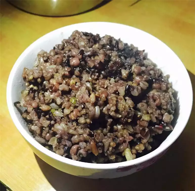 黑豆热量高怎么还能减肥？探究黑豆的减肥秘密(2)