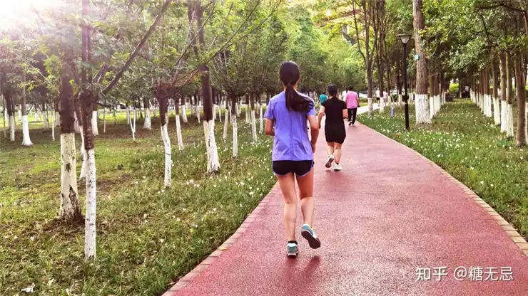 大体重跑步减肥：快速燃脂的有效方法(1)