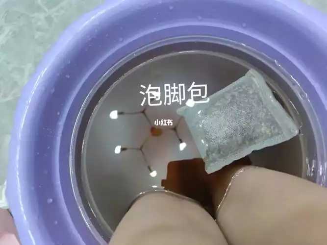 用什么泡脚可以排毒减肥(1)